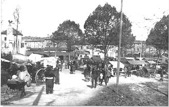 Jour de marché vers 1920