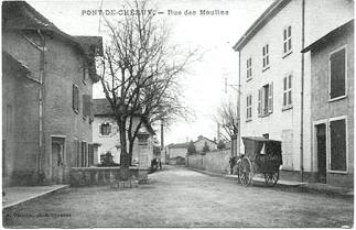 La Rue des moulins vers 1920